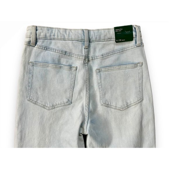 Wild Fable Highest Rise Mom Distressed Jeans 90s retro grunge light wash - Picture 7 of 8